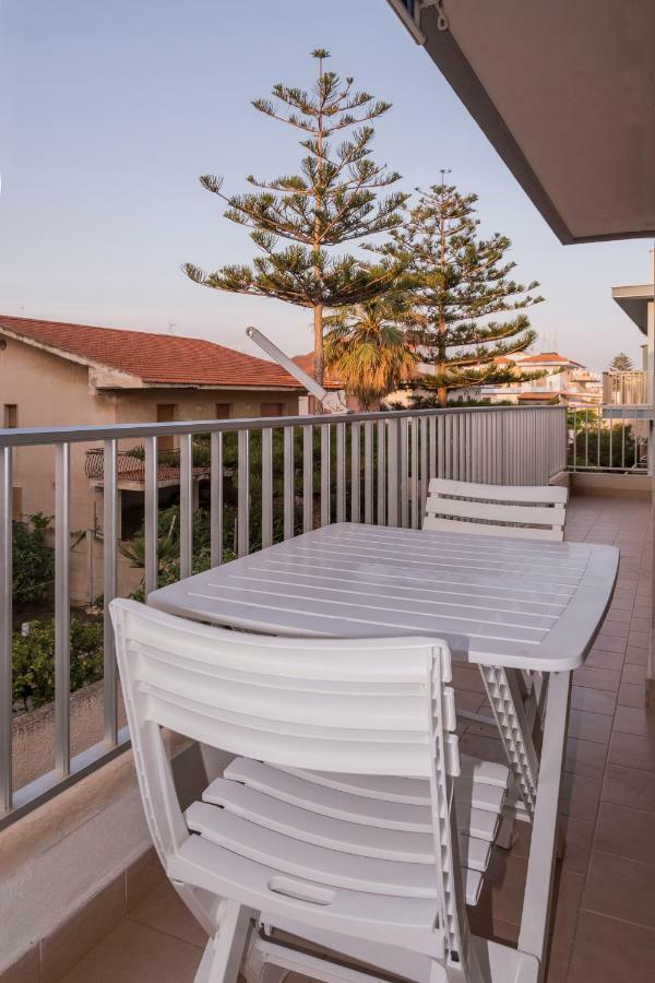 Attico Bellavista Villa Marina di Ragusa Exterior photo